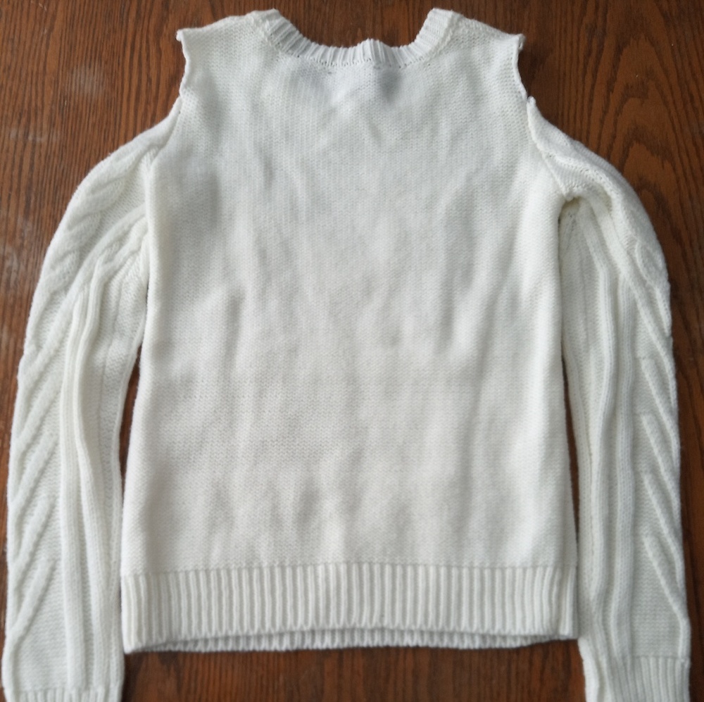 Sweater - Picture 3 of 6